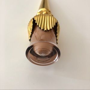 NWB Christian Louboutin Matte Eyeshadow - Daria.